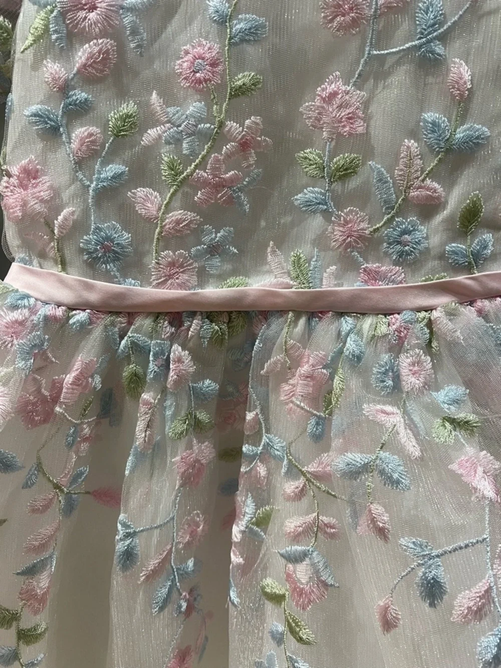 Rare Too Girls White Embroidered Floral Dress | Size 6